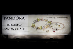 pandora gold jewelry